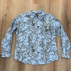 Talbots Women’s Casual 97% Cotton 3% Spandex Blue Floral No Iron Shirt Size 8P